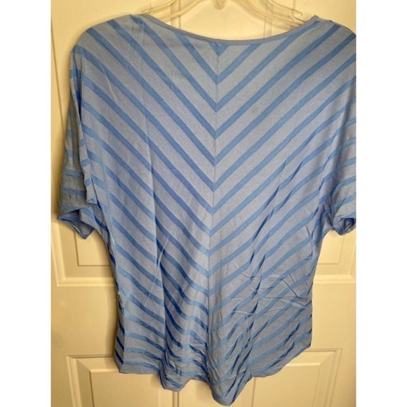 Chico's Dolman Sleeve Crew Neck Tie Front Tone on Tone Blue Top Sz 1 US Medium - Picture 2 of 3